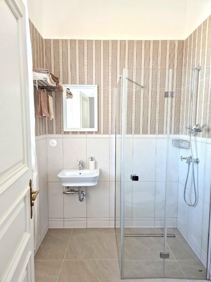 Villa Follemira Cz - Kitchen - Garden - Bike Storage Pencin Екстериор снимка